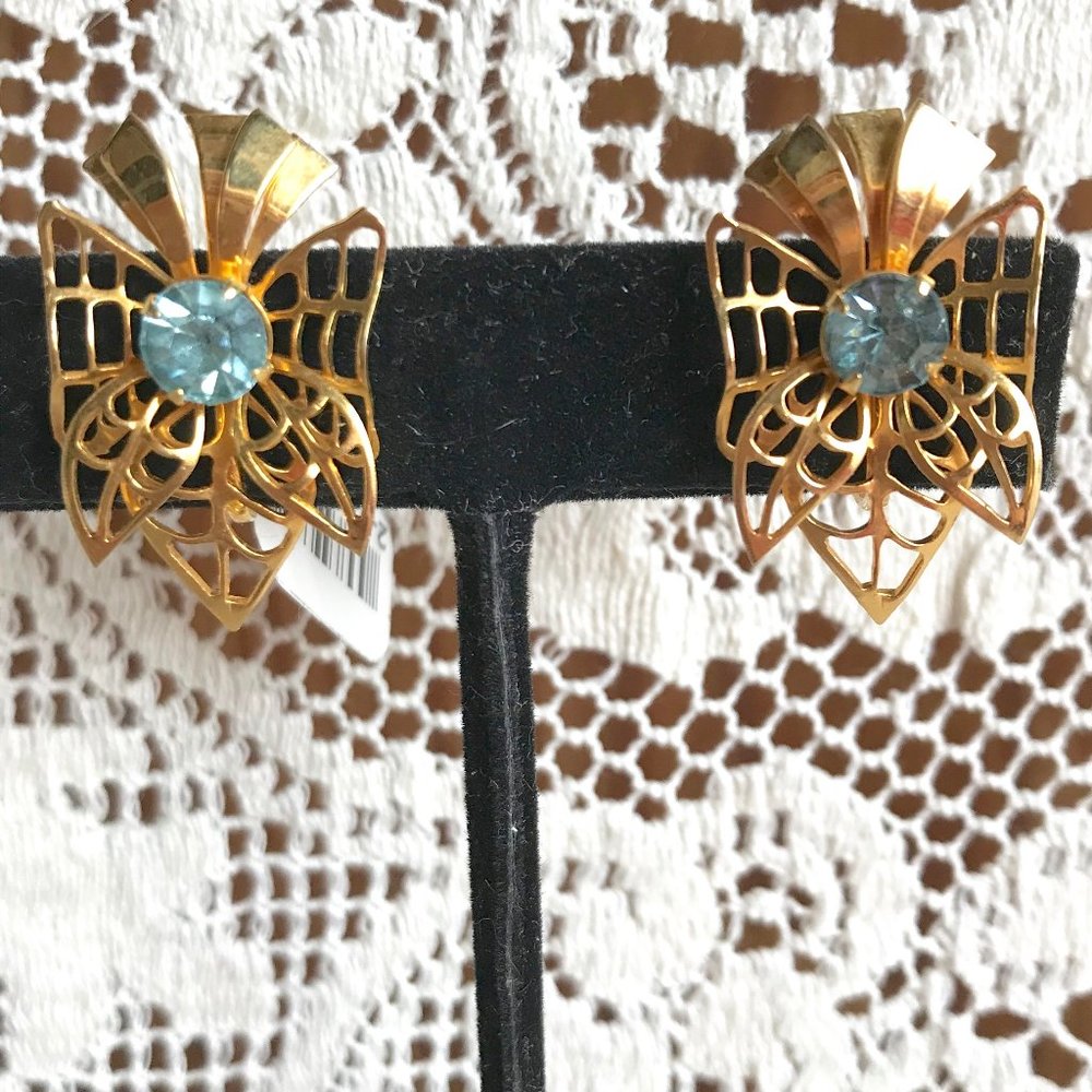 Vintage B&B Rhinestone Screw Back Earrings